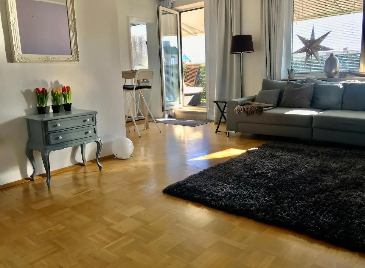 Gemutliches Zuhause Im Dachgeschoss Am Konigsplatz Apartment Munich